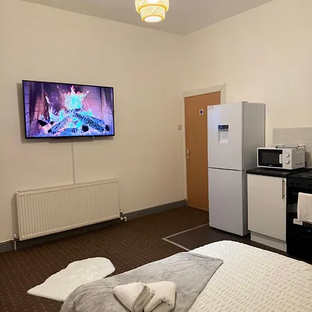 Check 247 Apartment *