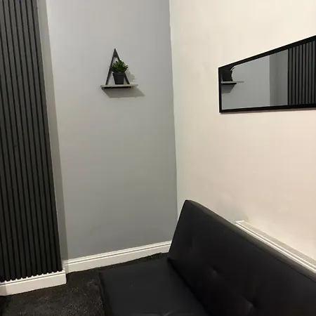 Check 247 Apartment